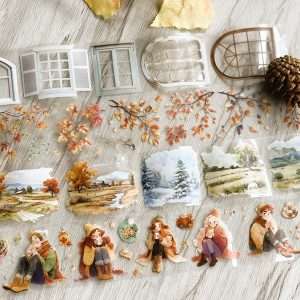 Collection de 4 masking tapes PET prédécoupés Scènes automnales avec feuilles dorées, paysages, personnages et fenêtres anciennes